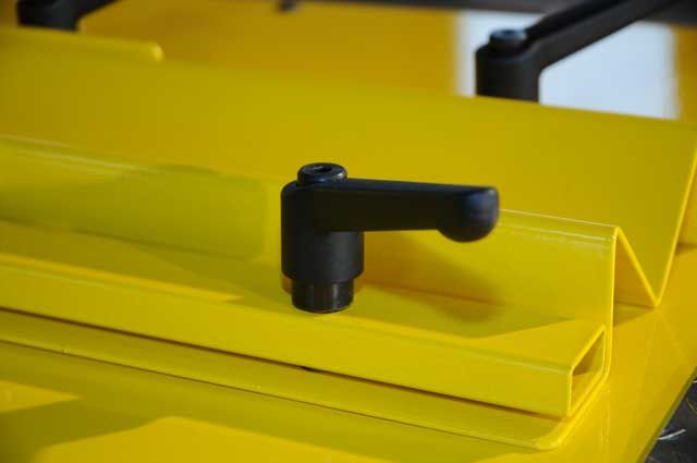 Dettagli dei banchi prova per moto Particolare 1